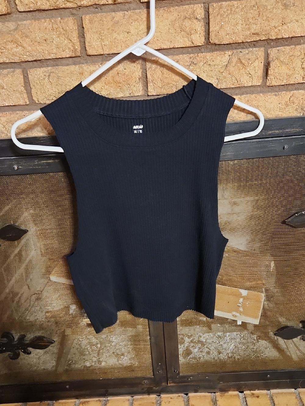 aerie Black Ribbed Crop Tank